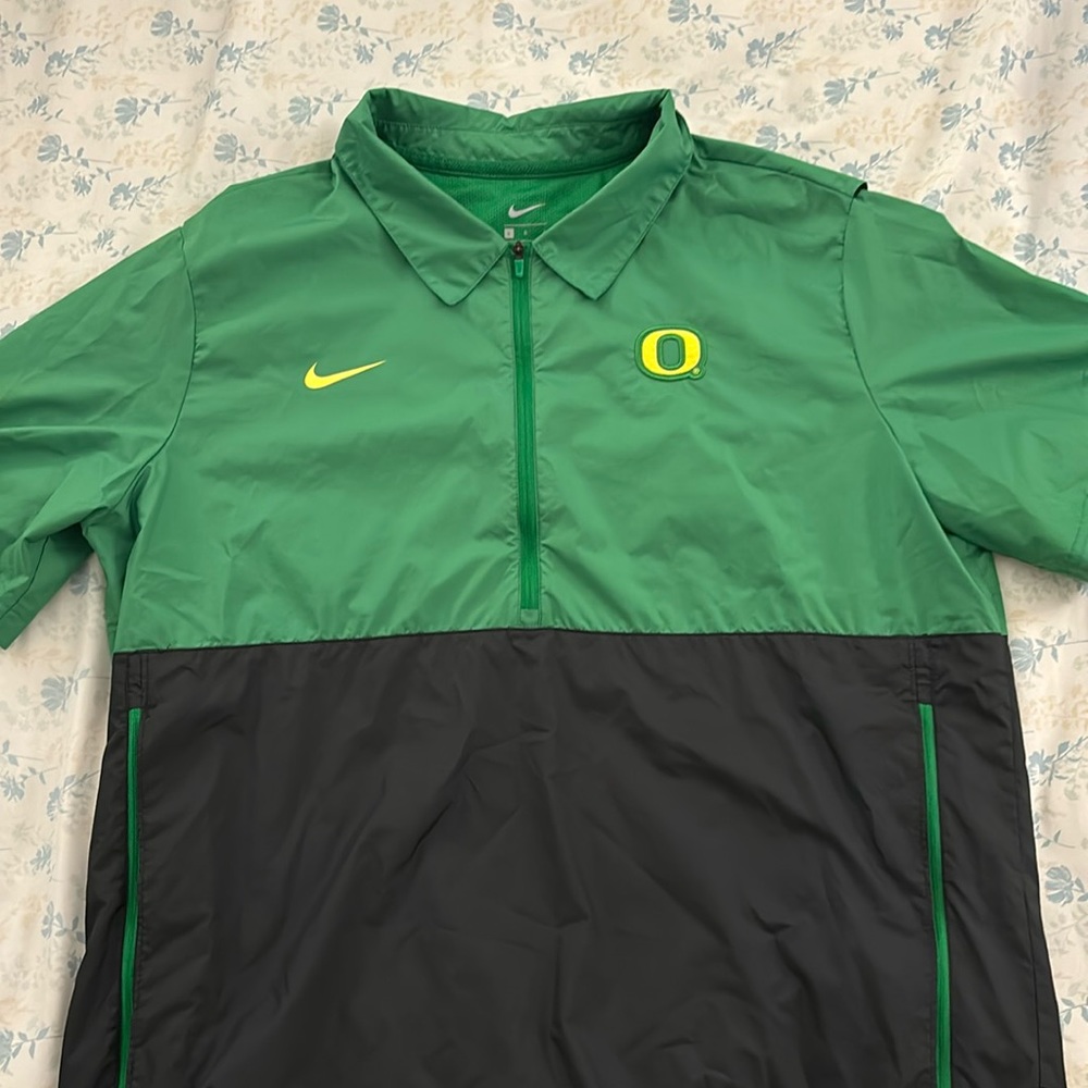 Oregon Ducks men’s zip windbreaker size large